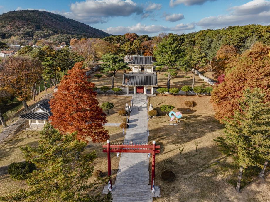 3.충의사_가을