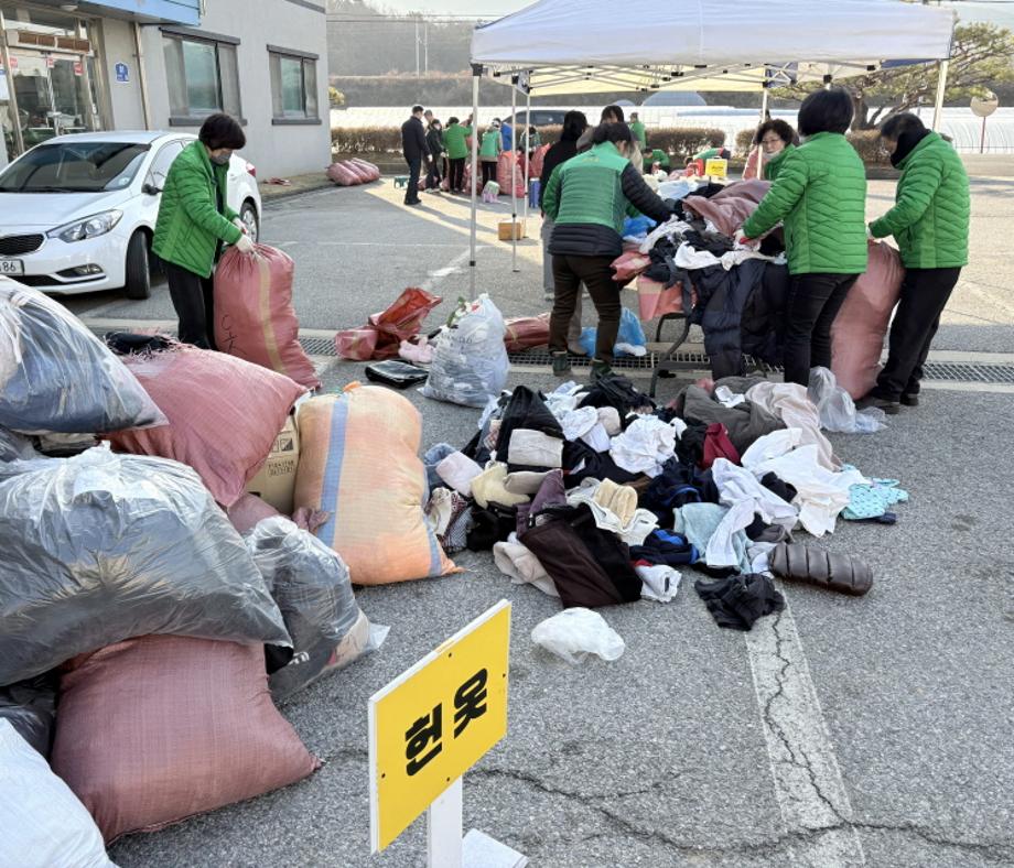 예산읍 숨은 자원 모으기 행사 모습 (2) 이미지