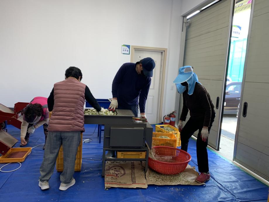 10.과수 꽃가루은행 운영 사진 이미지