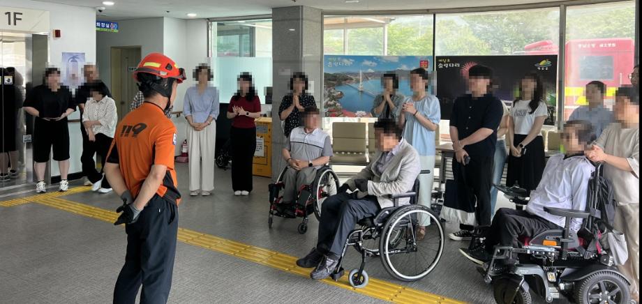 예산군, 사랑채 화재 대응력 높인다… 무각본 소방훈련 실시