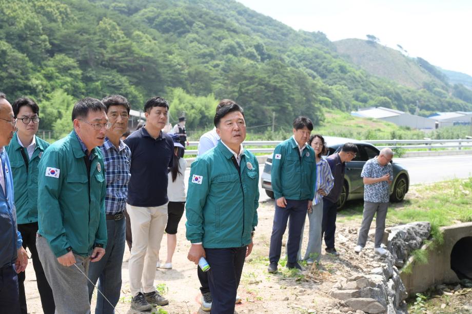 최재구 예산군수 현장방문 모습 (5) 이미지