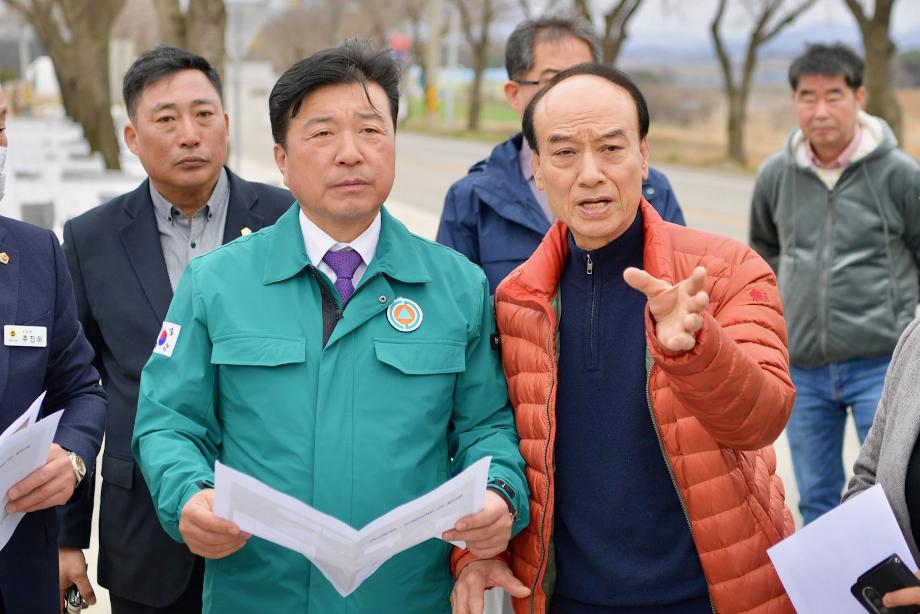 군도12호(삽교 역리~덕산) 인도정비공사 현장점검 이미지