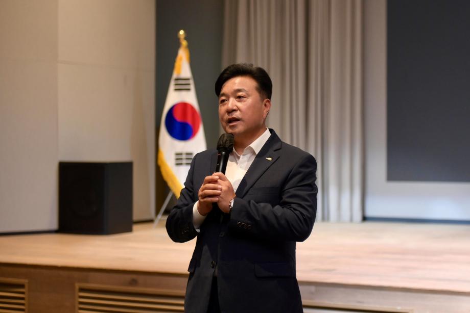 신규직원 멘토링 교육 이미지