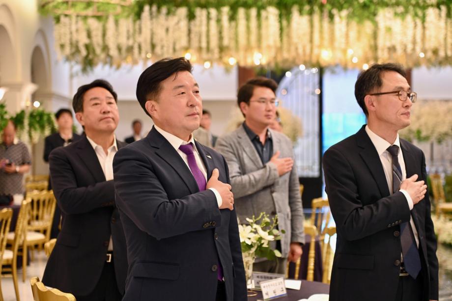 예산 전자공고 정기총회 및 총동문회장 이취임식 이미지