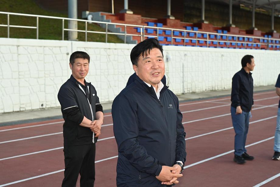 제76회 충남도민체육대회 종목별 훈련 격려(축구) 이미지