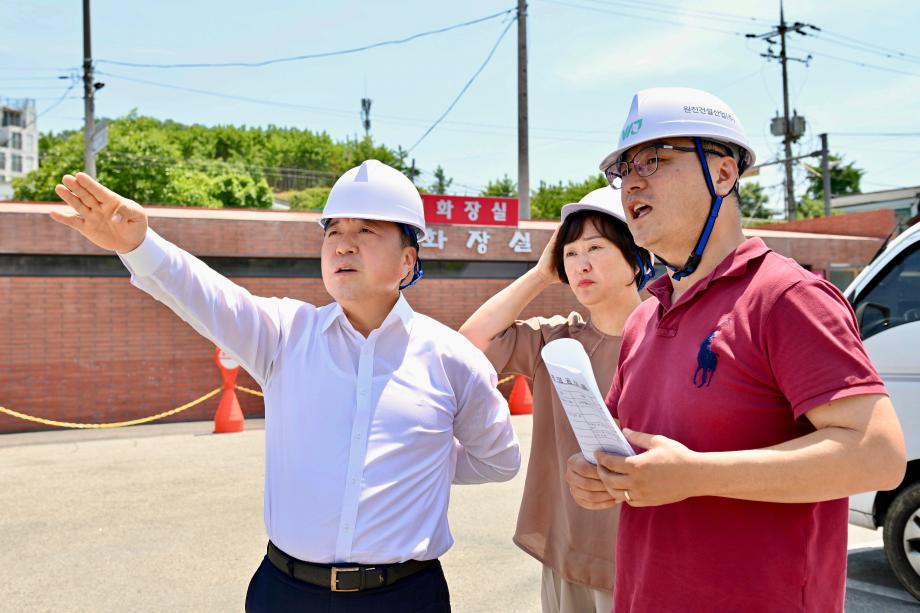 예산시장 오픈스페이스 공사현장 점검 이미지