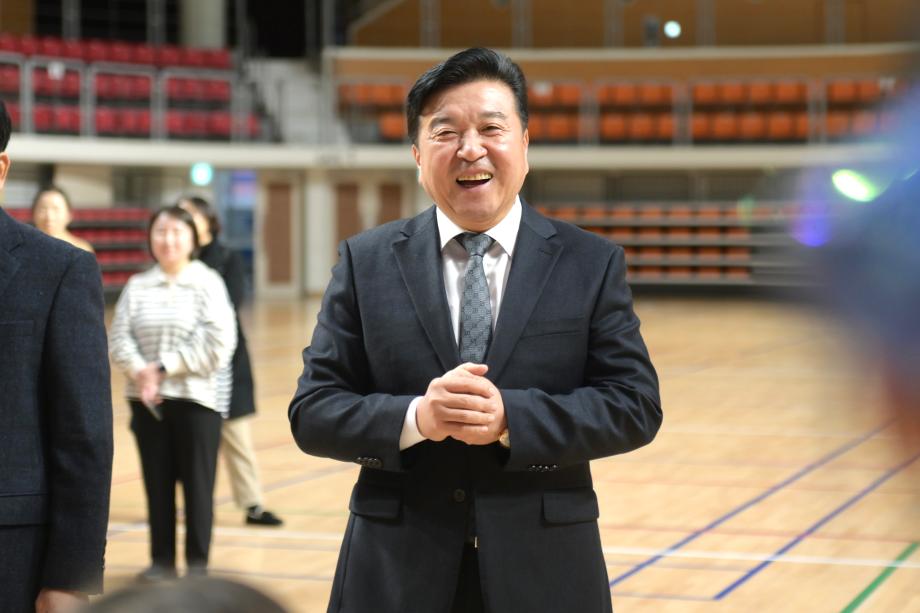 「티나」치어리딩팀 격려 이미지