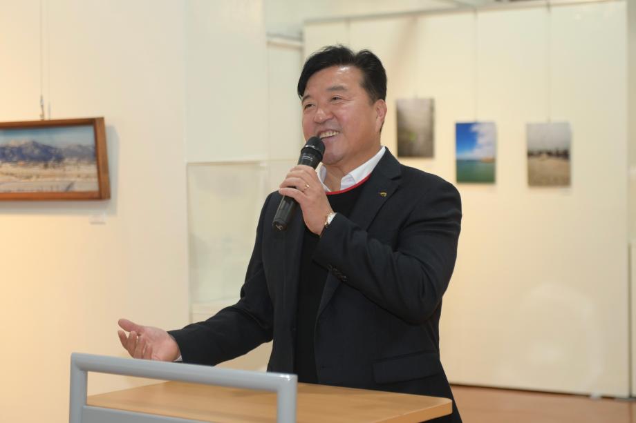 제16회 예산을 담은 사람들 정기사진전 이미지