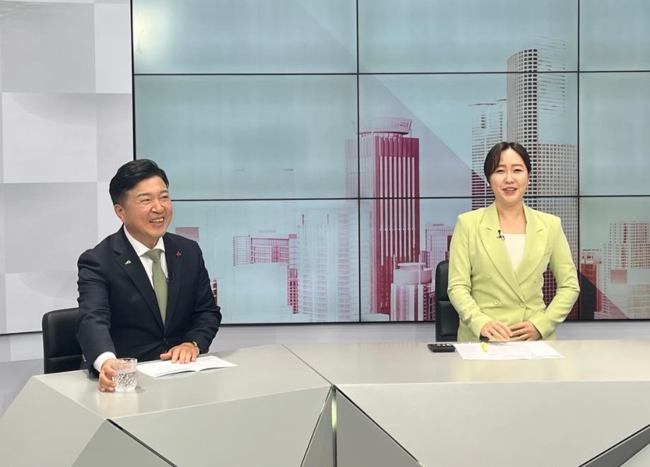 충남방송 "이슈토크" 녹화 이미지