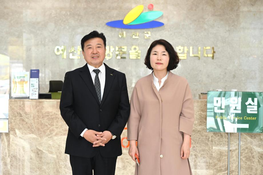 충남연구원장 방문 이미지