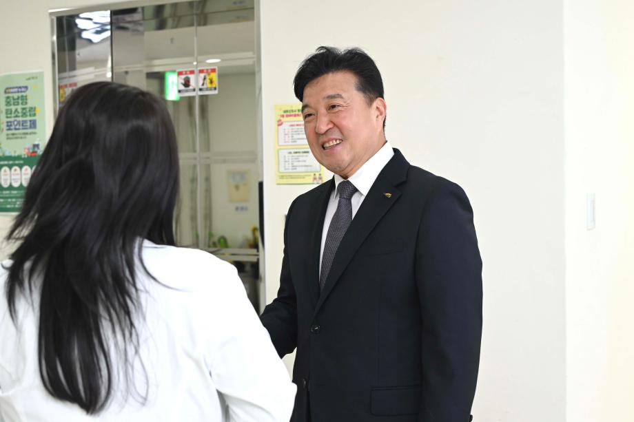 건강한 육아 부모교육 이미지