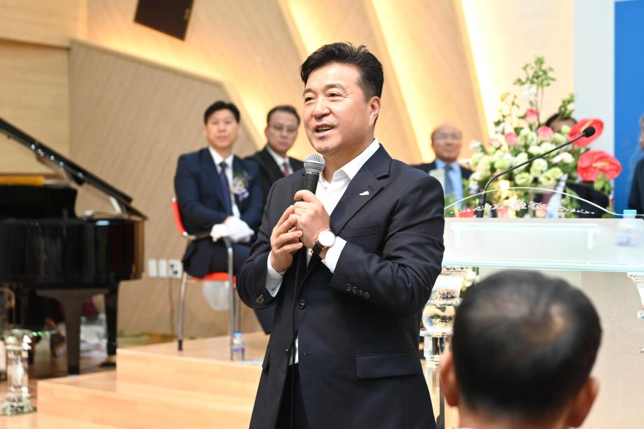 광시침례교회 장로·권사 임직식 이미지