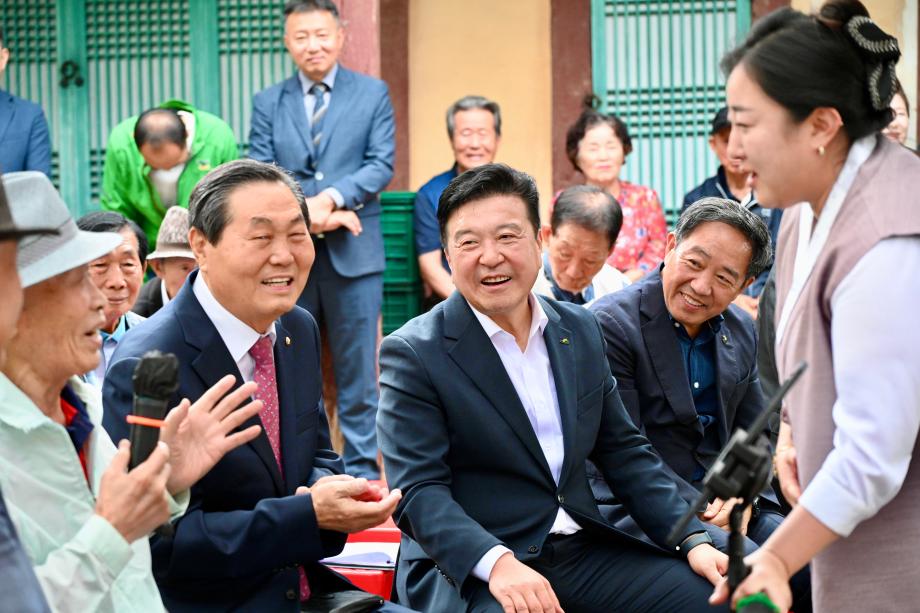 덕산·예산향교 합동기로연 이미지