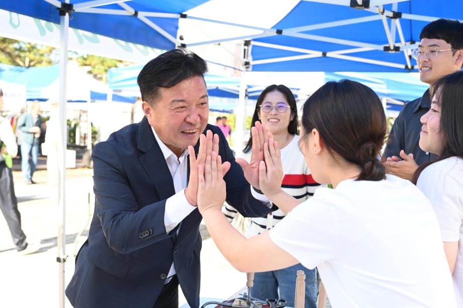 신양면 주민자치프로그램발표회 및 제2회 퐁년축제 이미지