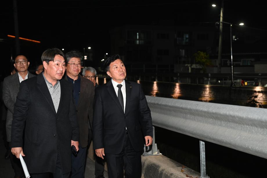 도시숲달빛거리조성사업 현장방문 이미지