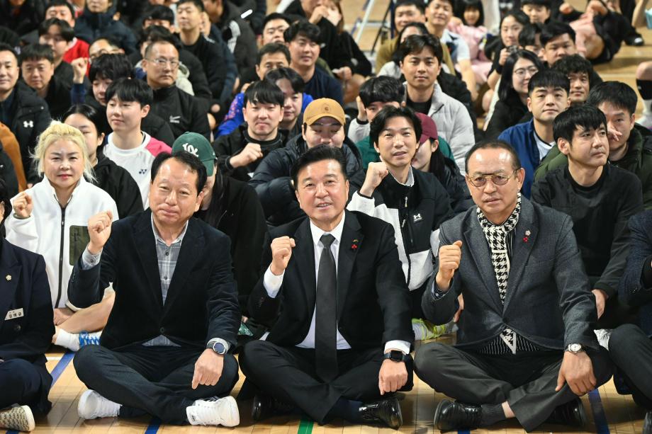 예산군배드민턴협회장기 배드민턴대회 이미지