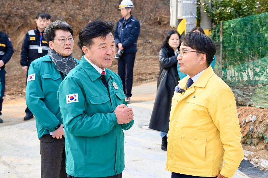 김광용 행안부안전관리본부장 수해피해 임시주택 방문 이미지