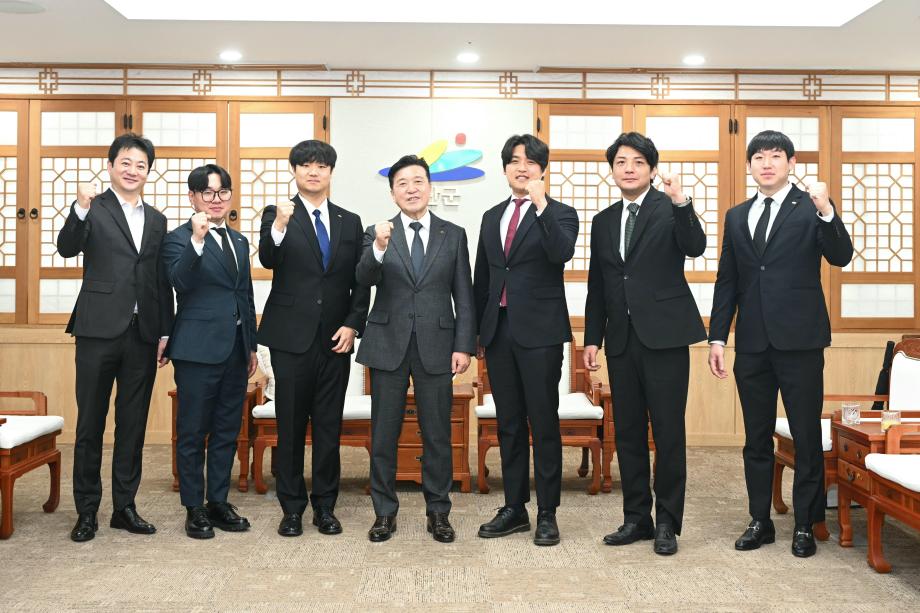 예산JC 임원 내방 이미지