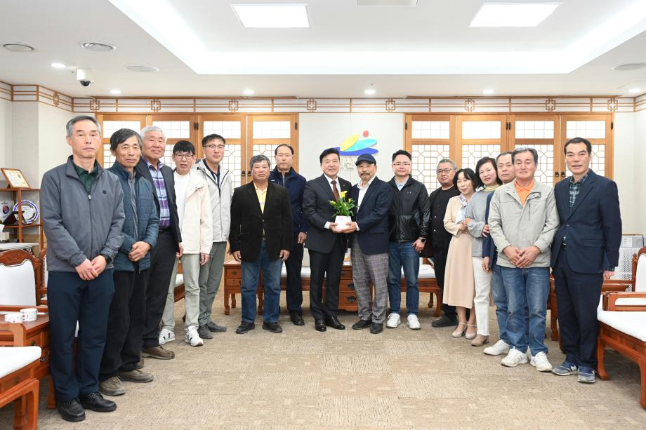 예산군농어업회의소 신임 임원 내방 이미지