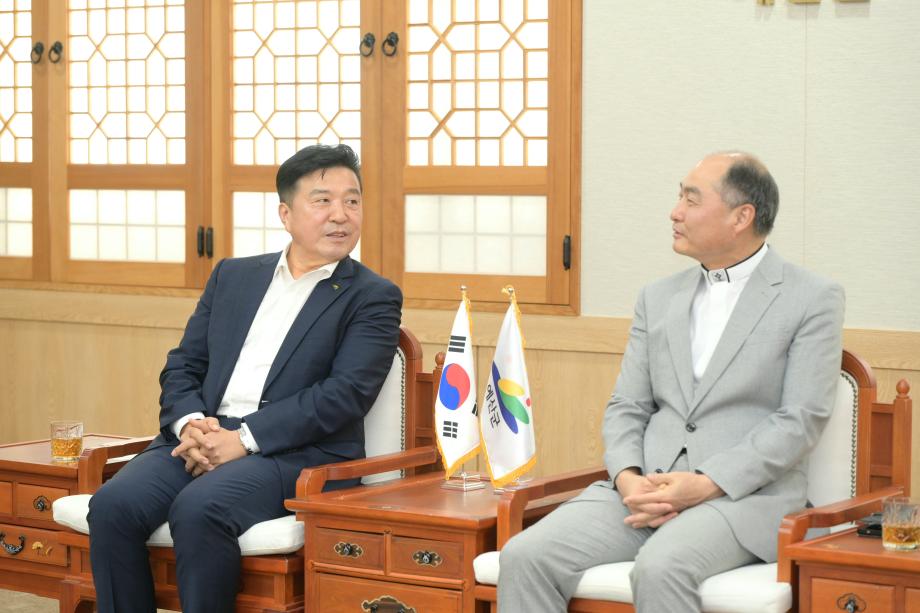 성금기탁 (2) 이미지