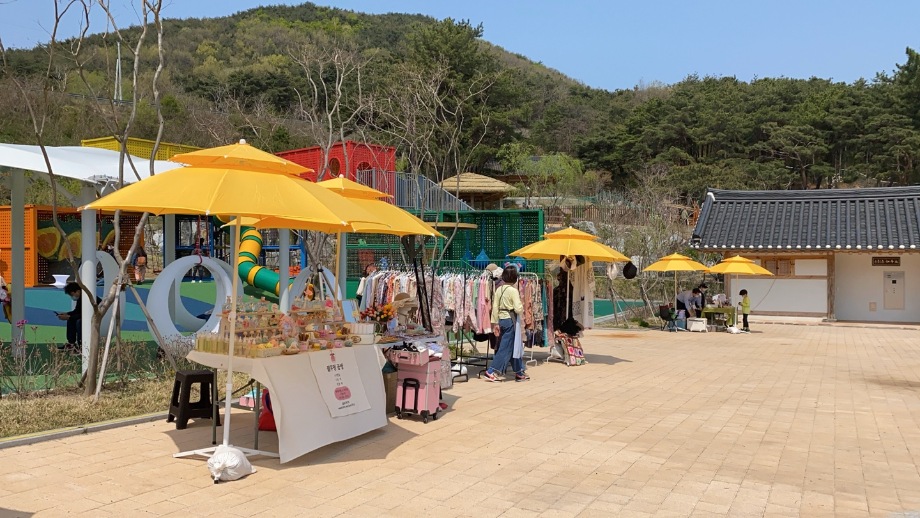 내포보부상촌 "패랭이 장터" 이미지