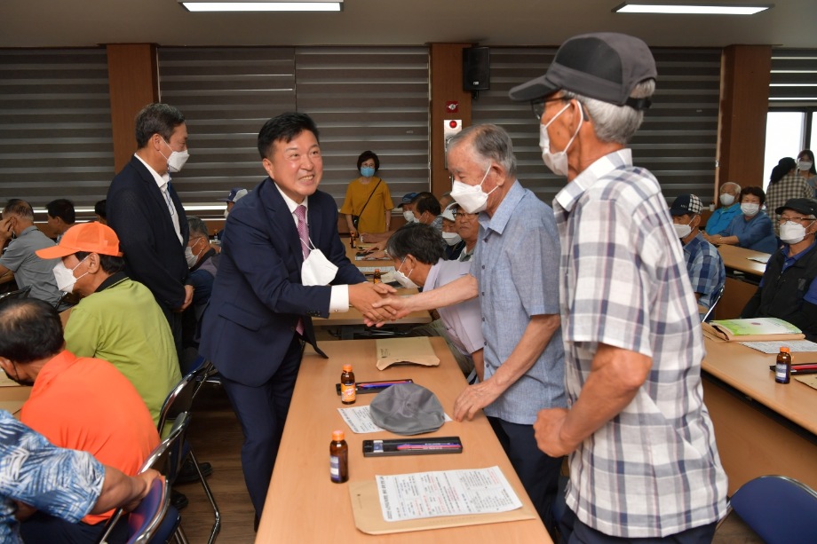 노인지도자 양성회계 순회교육 및 한궁대회 이미지