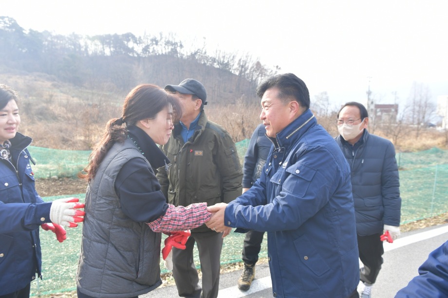 대흥면 사랑의 땔감나눔 행사 이미지