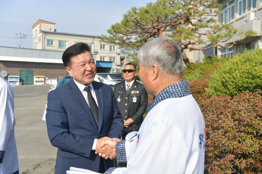제25회 한내장 4.3.만세운동 기념행사 이미지