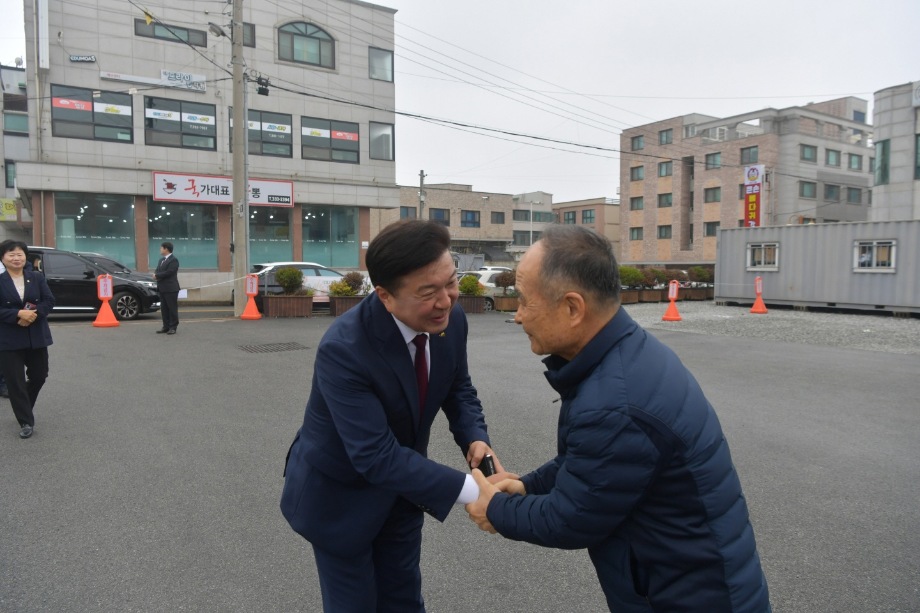 예산군 자원봉사센터 사랑의 밥차 시연 이미지