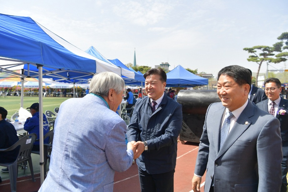 신양초등학교 개교 100주년 기념행사 이미지