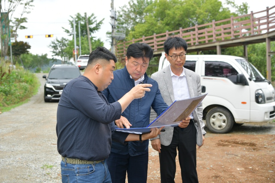 예당호느린호수길 보강공사현장 방문 이미지