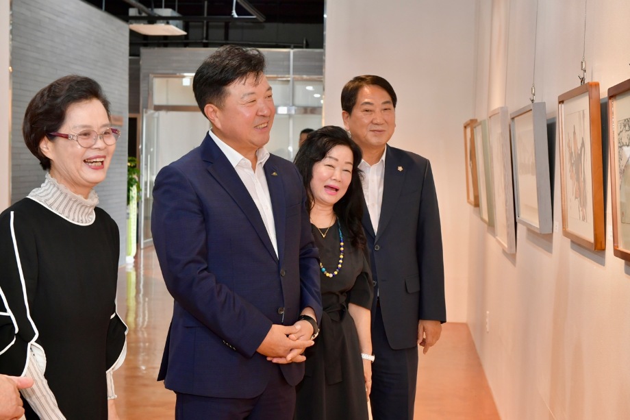 2023년 제34회 한국미술협회 예산지부전 이미지