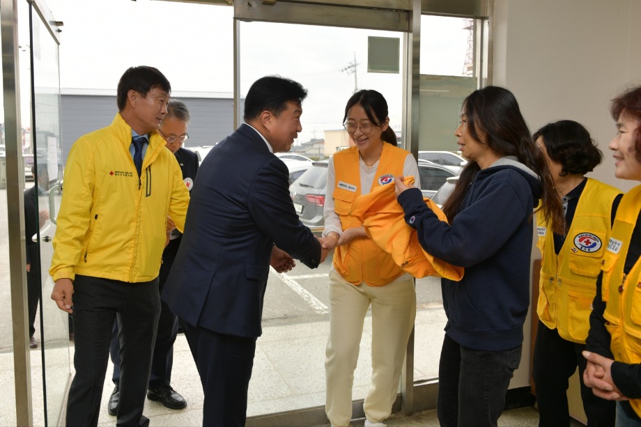 한부모 및 조부모 가정 방한용품 지원 이미지
