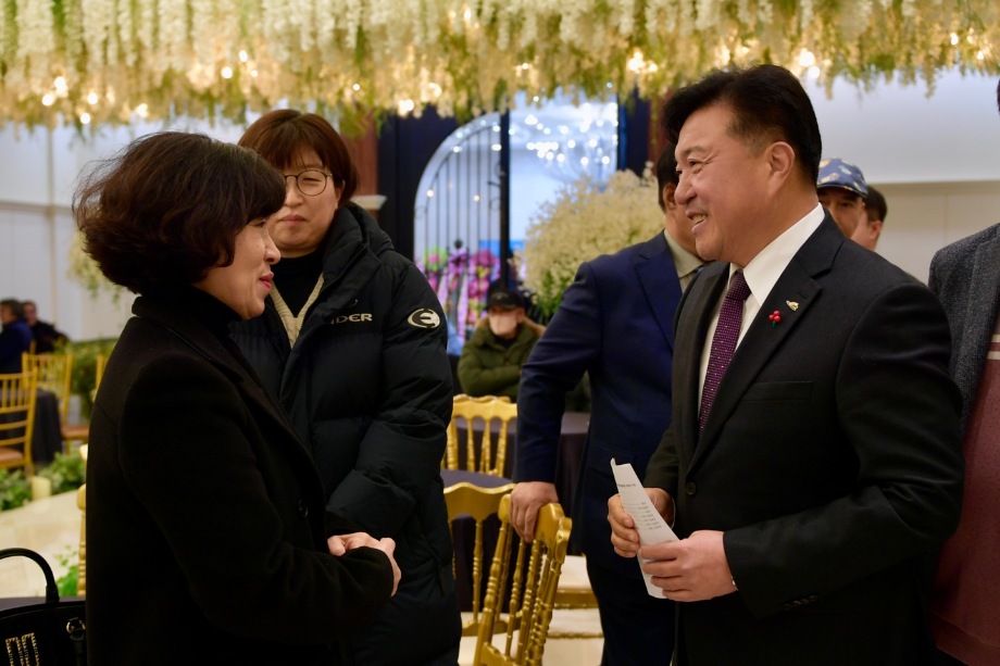예산중앙초 총동창회장 이취임식 이미지