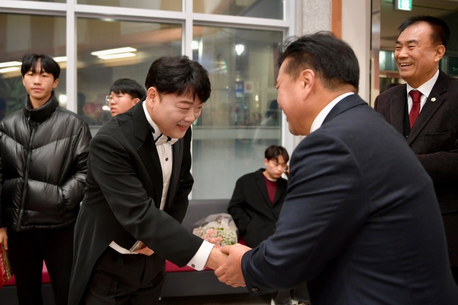 예산중학교 윈드오케스트라 정기연주회 이미지