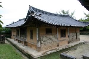 김정희선생고택(사랑채 후면)