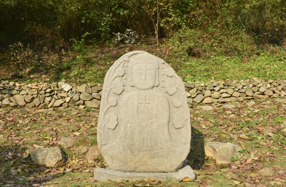 석불