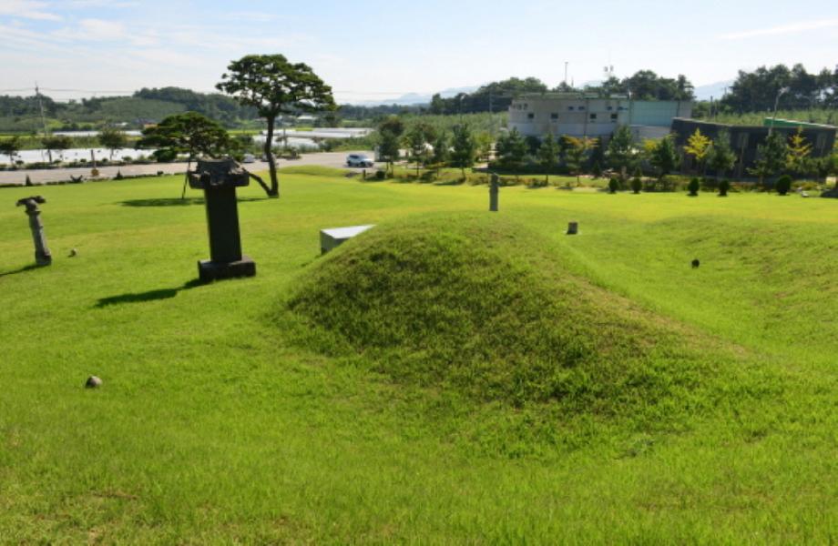 김정희 묘3